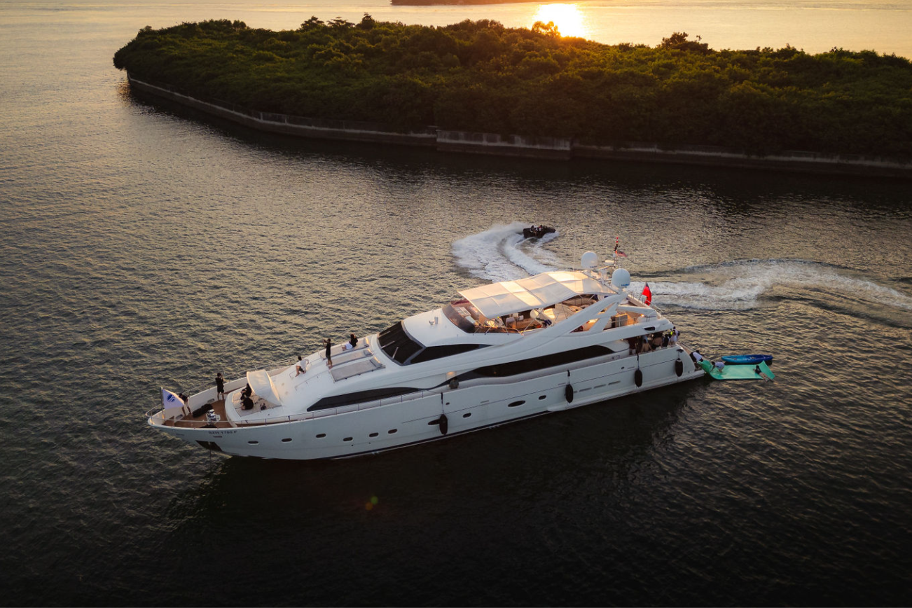BBQ Premium (3-5pax), bbq platter / feast plated on a Yacht Maison yacht charter in Singapore