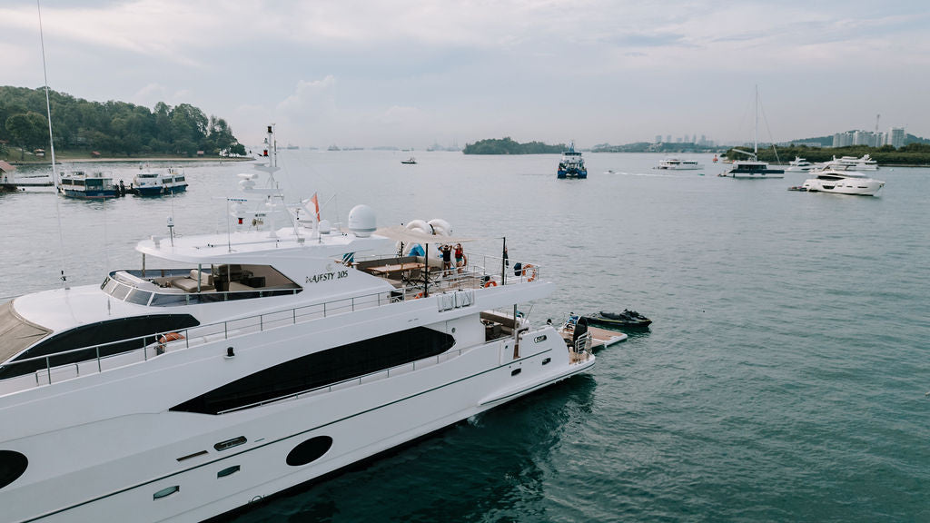 Luxury private super yacht wedding party with Yacht Maison in Singapore